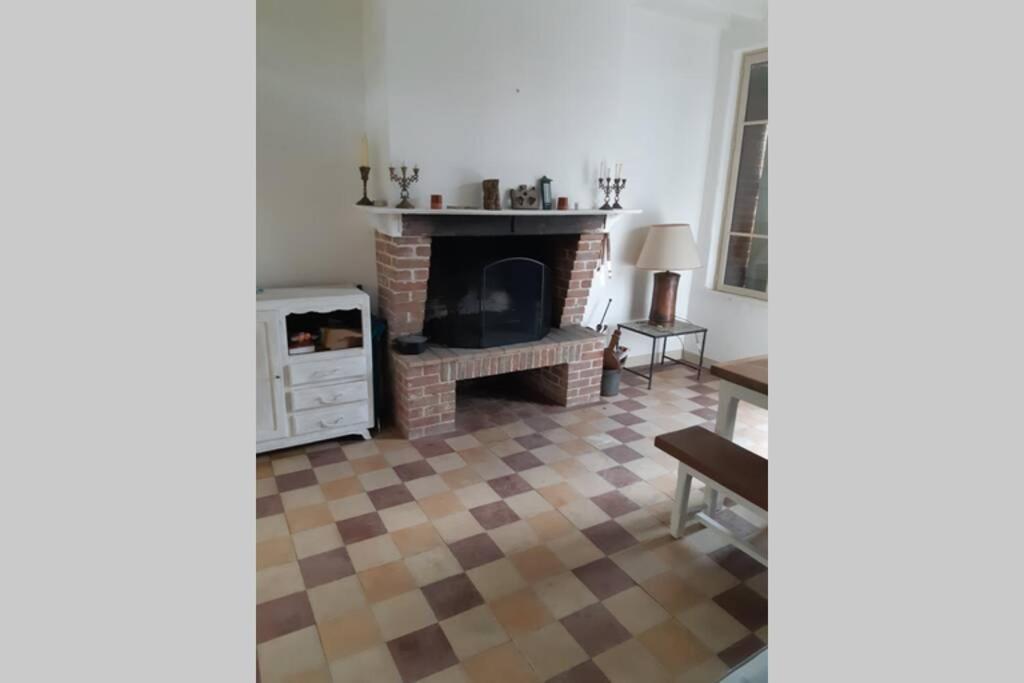 Gite, Maison A La Campagne Ardennes, Aisne,Marne Le Thour Dış mekan fotoğraf