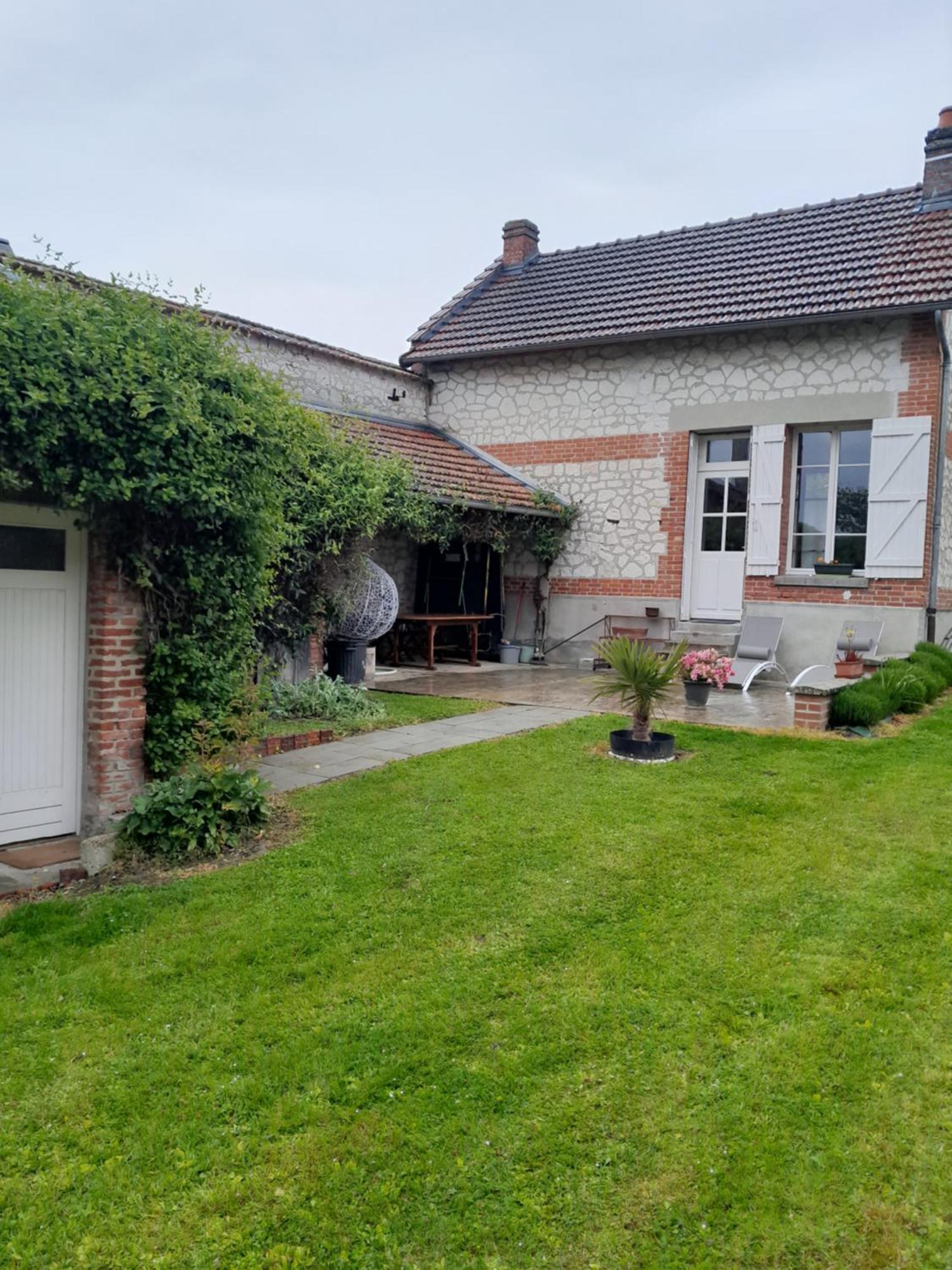 Gite, Maison A La Campagne Ardennes, Aisne,Marne Le Thour Dış mekan fotoğraf
